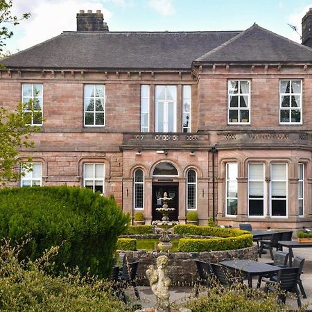 Whiston Hall ภายนอก รูปภาพ